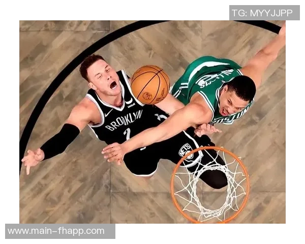 芬奇强调海兰德应展现真实自我他的挡拆与组织能力值得重视 芬奇强调海兰德应展现真实自我他的挡拆与组织能力值得重视