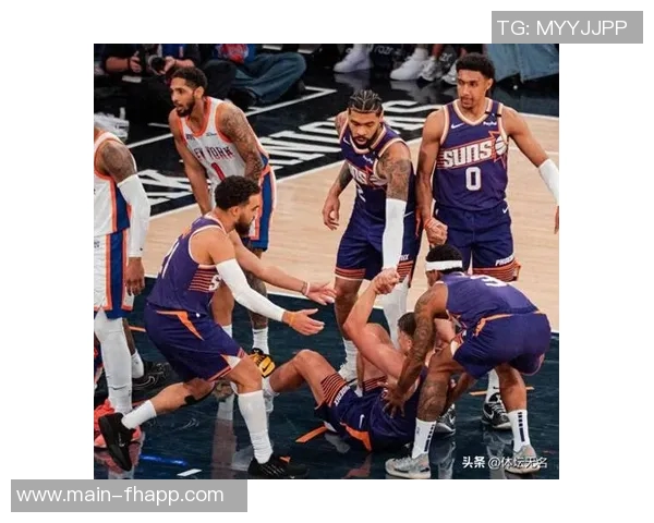 NBA赛季精彩回顾湖人热火对决雷霆大胜鹈鹕马刺轻取太阳公牛再胜尼克斯 NBA赛季精彩回顾湖人热火对决雷霆大胜鹈鹕马刺轻取太阳公牛再胜尼克斯