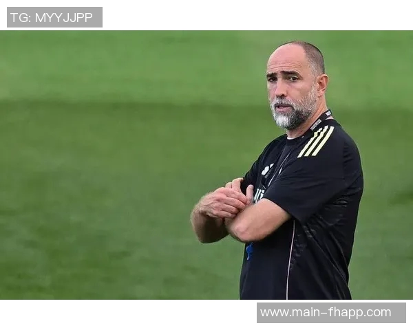 图多尔谈平局合理性并考虑伊尔迪兹战术调整引入两名前锋 图多尔谈平局合理性并考虑伊尔迪兹战术调整引入两名前锋