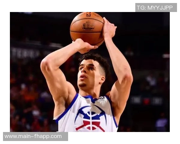 小波特状态火热过去7场场均27分74板34助投篮命中率接近五成 小波特状态火热过去7场场均27分74板34助投篮命中率接近五成