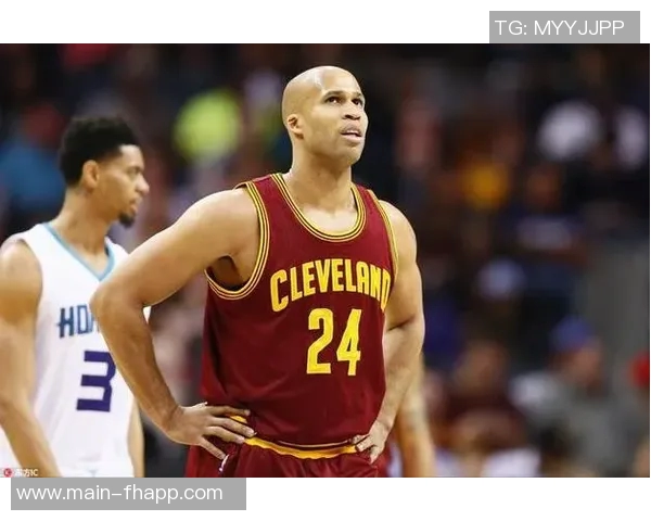 杰弗森分析若文班与詹姆斯同届选秀文班必然成为状元大个子优势明显