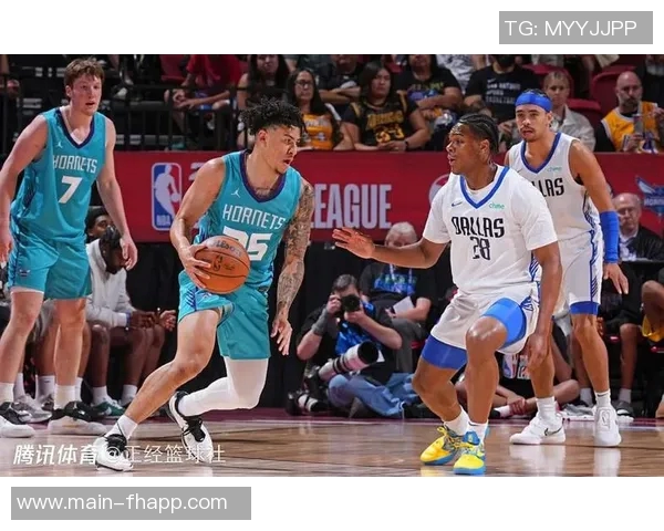 克尼佩尔闪耀全场贡献33分5板9助弗拉格与VJ联手助力球队胜利